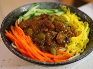 炸醬面怎么做好吃?炸醬面的烹飪技巧