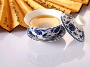 隔夜茶有什么妙用?隔夜茶在生活中的用途