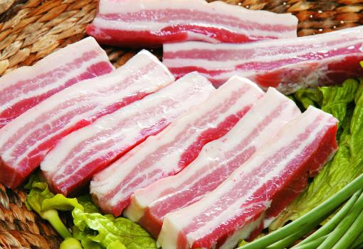 如何挑選優(yōu)質(zhì)的五花肉?挑選五花肉的方法