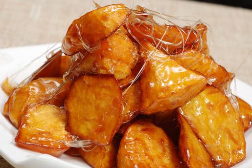 如何做拔絲菜?拔絲菜的做法與技巧