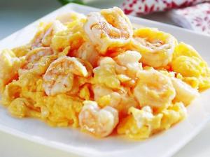 怎樣炒雞蛋更鮮嫩?炒雞蛋的做法與技巧