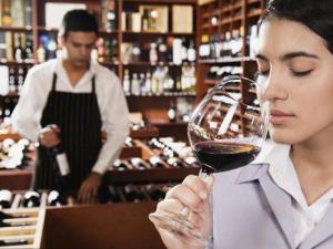 如何辨別紅酒的好壞?紅酒的選購(gòu)方法