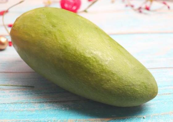 大青芒果硬的能直接吃嗎 怎么辨別青芒果熟沒(méi)熟 催熟青芒果妙招