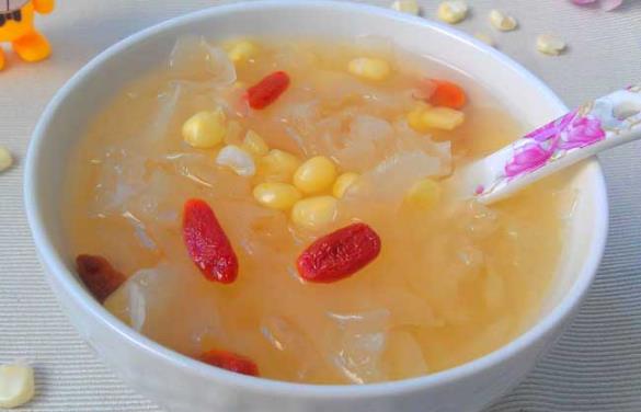 銀耳怎么選購較好?銀耳泡發多長時間?銀耳泡發的簡單方法