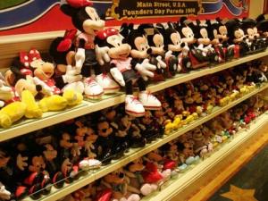 去香港買什么劃算？去香港買什么化妝品好？