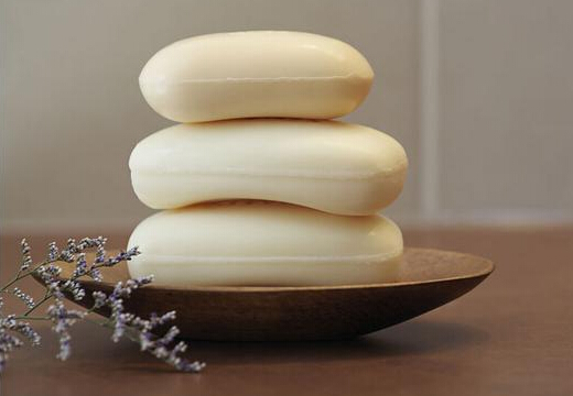 如何選購香皂?使用香皂的注意事項