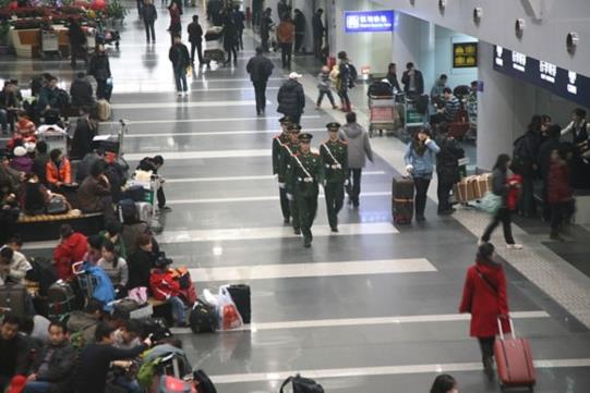 春運返程車票怎么搶才搶到?每年有多少人參加春運?