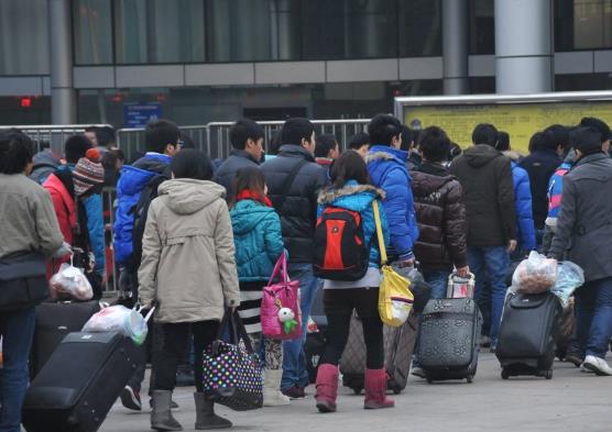 春運返程車票怎么搶才搶到?每年有多少人參加春運?