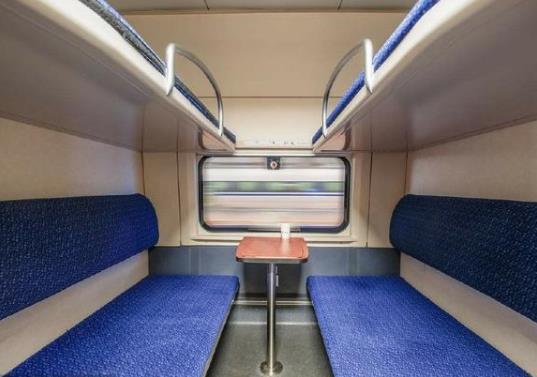 火車硬臥床單是每客一換嗎?網上購硬臥票可以選擇鋪位嗎