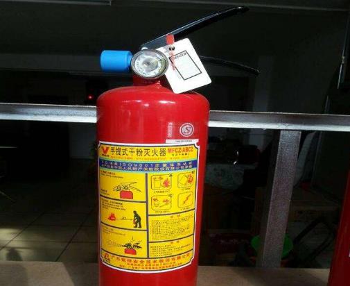 干粉滅火器需要每年換粉嗎?檢查干粉滅火器要檢查哪些內(nèi)容
