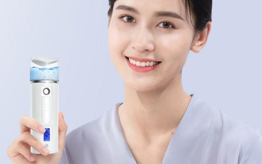 面部加濕器可以加爽膚水嗎 面部加濕器用什么水好