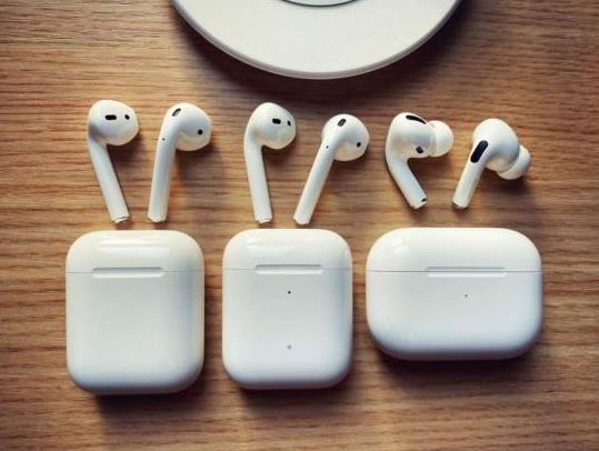 為什么airpods2開蓋沒彈窗?airpods盒子關上耳機還連著的是怎么回事