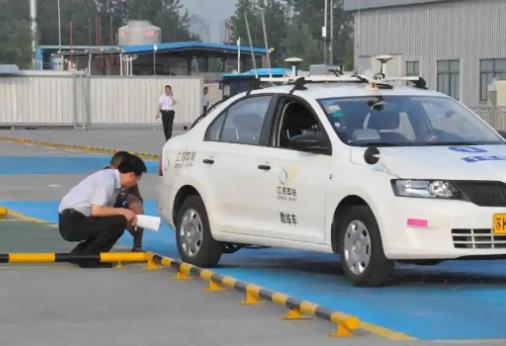 �̾�ϣ�����^߀���a�����{У����ʲôͶ�V