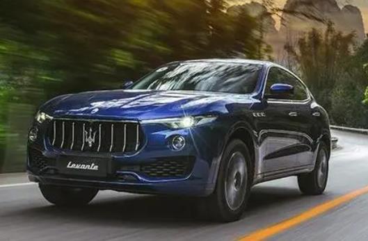 一般車熄火了還有攝像功能嗎?撞上已經打開的車門誰的責任