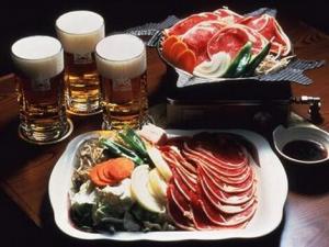 食用哪些食物可能致癌？致癌的食物揭秘