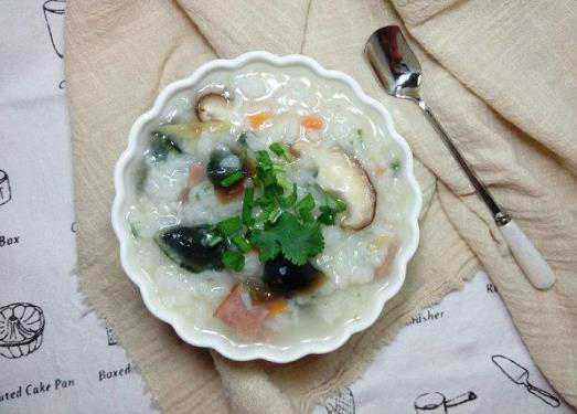 吃皮蛋瘦肉粥有什么禁忌嗎?皮蛋瘦肉粥是發物嗎?