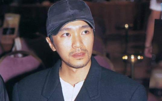 周星馳個人資料簡介 周星馳圖片 周星馳演過的電影