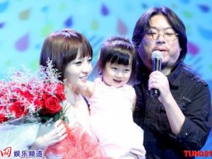 高曉松個(gè)人資料，家族背景，高曉松老婆照片