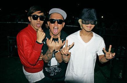 鐘欣桐(阿嬌)公開戀情,韓國男友Kush正面照曝光,和BigBang是摯交