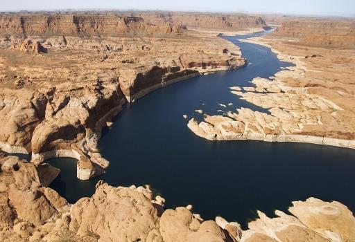 三十年河東,三十年河西,莫欺少年窮是什么意思