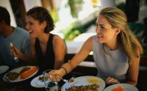 外出就餐有多傷身？專家列出飯店吃飯解毒大全