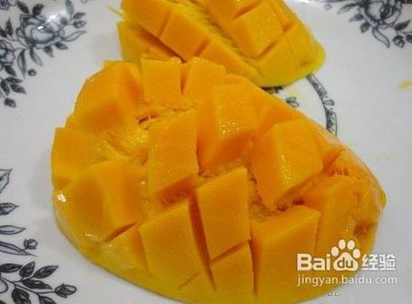 芒果怎么吃？芒果怎樣剝皮？芒果剝皮方法