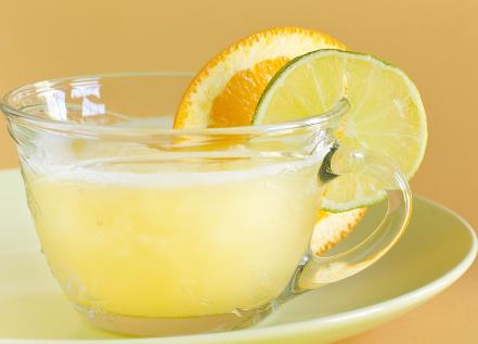 怎么榨檸檬汁出汁率高?檸檬怎么榨檸檬汁