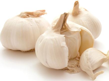 經常生吃大蒜好嗎？生吃大蒜有什么好處