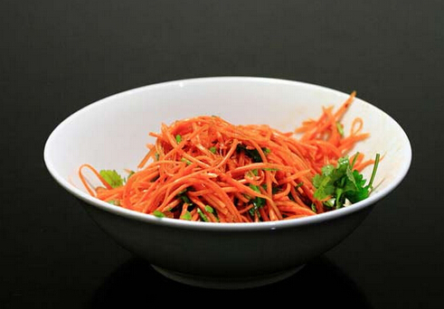 胡蘿卜下酒會(huì)損害肝臟嗎?