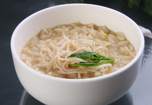 吃“湯泡飯”真的會傷胃嗎？