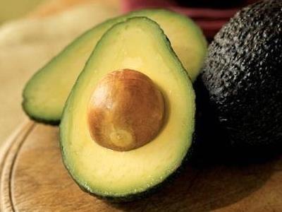 吃牛油果有什么好處?牛油果怎么吃才有營(yíng)養(yǎng)價(jià)值