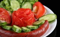 黃瓜拌西紅柿-孕婦初期飲食調理