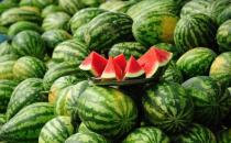 吃多西瓜或引發(fā)閉經(jīng)-閉經(jīng)女性如何飲食？