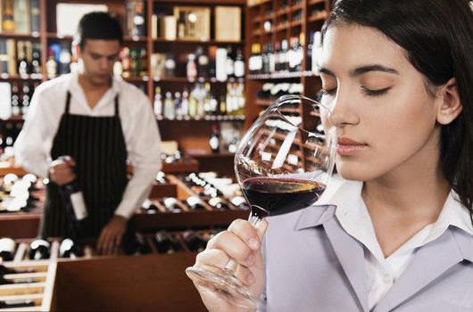 如何辨別紅酒的好壞?紅酒的選購方法