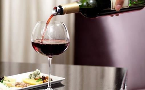 開(kāi)瓶的紅酒如何保存？紅酒的儲(chǔ)存方法