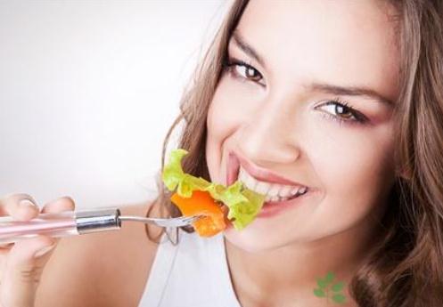 如何利用少吃多餐來減肥？