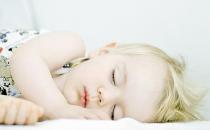 寶寶也失眠？原因有哪些？