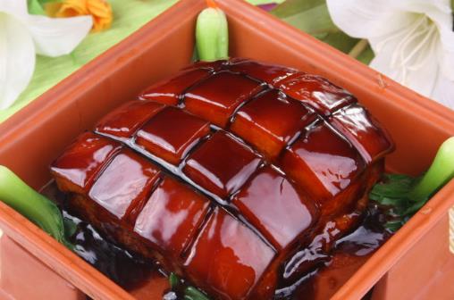 用微波爐怎么做紅燒肉？微波爐做紅燒肉的方法