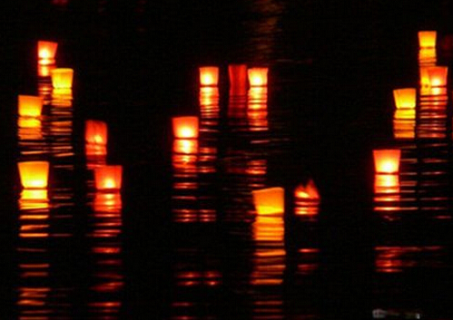 豎中秋的習(xí)俗來源-豎中秋的注意事項