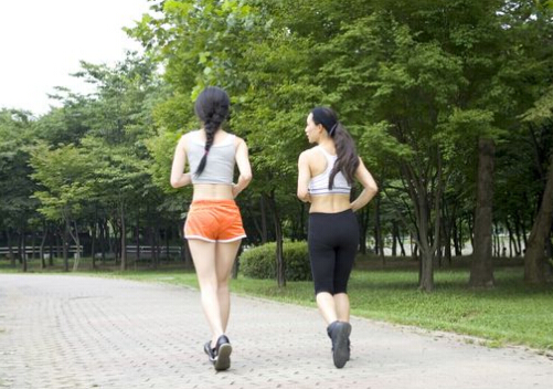 吃什么食物能防曬?感光食物有哪些?