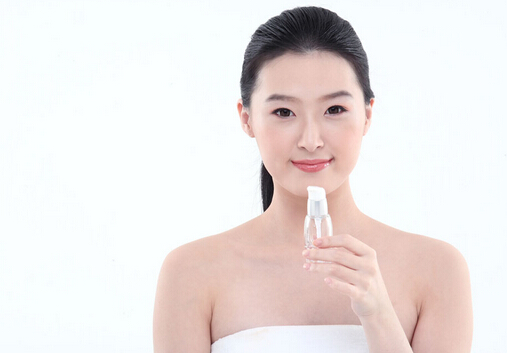 如何選購(gòu)洗面奶?選擇洗面奶的注意事項(xiàng)