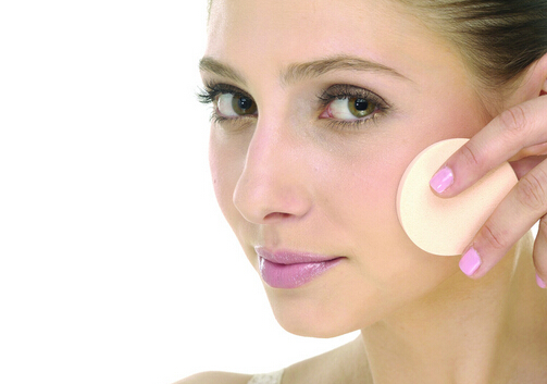 如何選擇化妝品?如何化妝可不傷皮膚