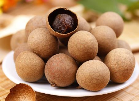 哺乳期能吃桂圓嗎？哺乳期吃桂圓的做法