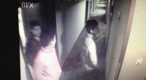 絕癥男子約女網友開房被騙，被偷包裸身出房追回，奪下對方兇器打跑4人