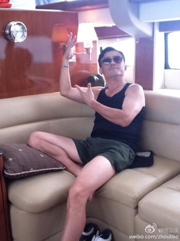 周立波罵完徐崢罵網友,網友稱這智商和公關基本可以告別微博了