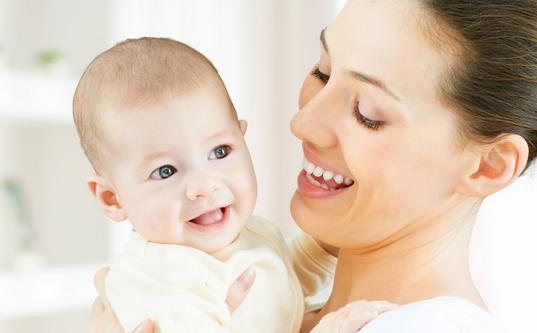 寶寶有鼻屎怎么辦？怎么清理寶寶鼻屎？