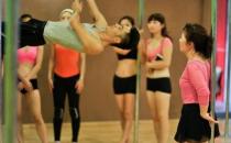 為什么爬樓梯會膝蓋疼？