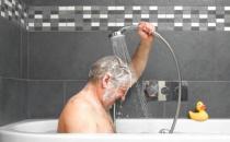 老人沐浴之前要做好五大準備工作