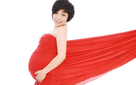 嬰兒會跟頭發爭營養？孕婦什么發型最好？