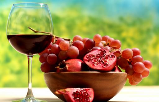 女人常喝葡萄酒的好處？女人喝葡萄酒有什么好處